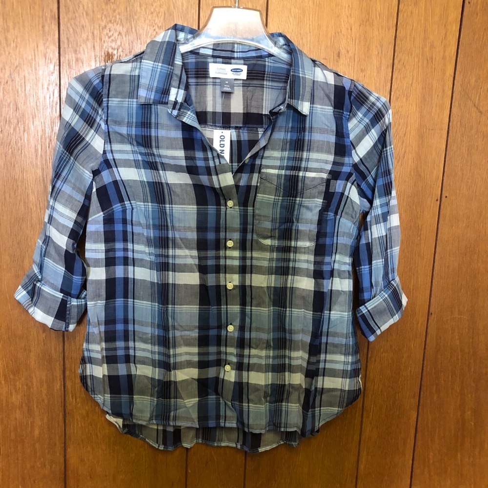 Old Navy blue plaid button down top M Petite
